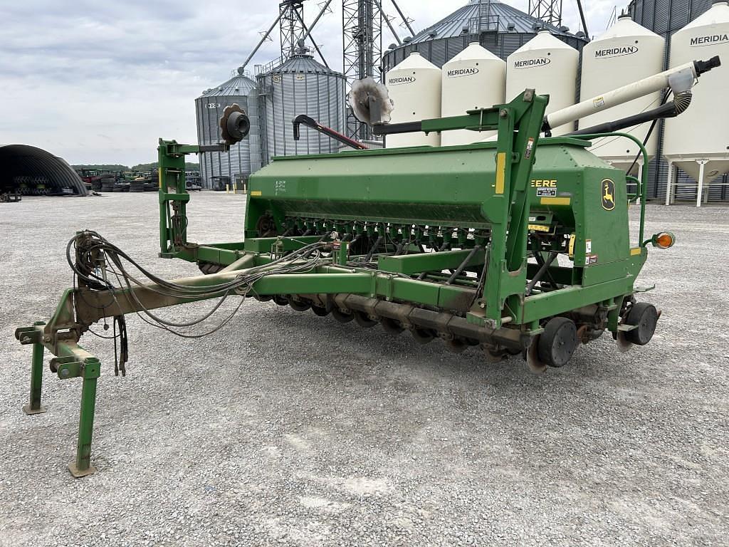 Image of John Deere 1590 Primary image