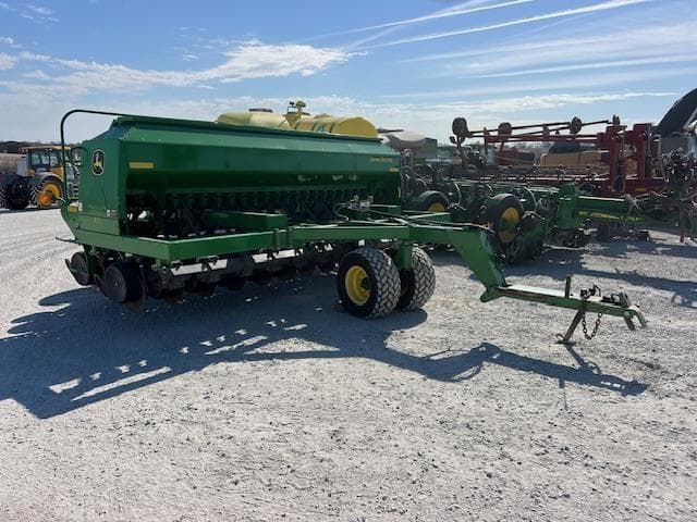 Image of John Deere 1590 equipment image 3