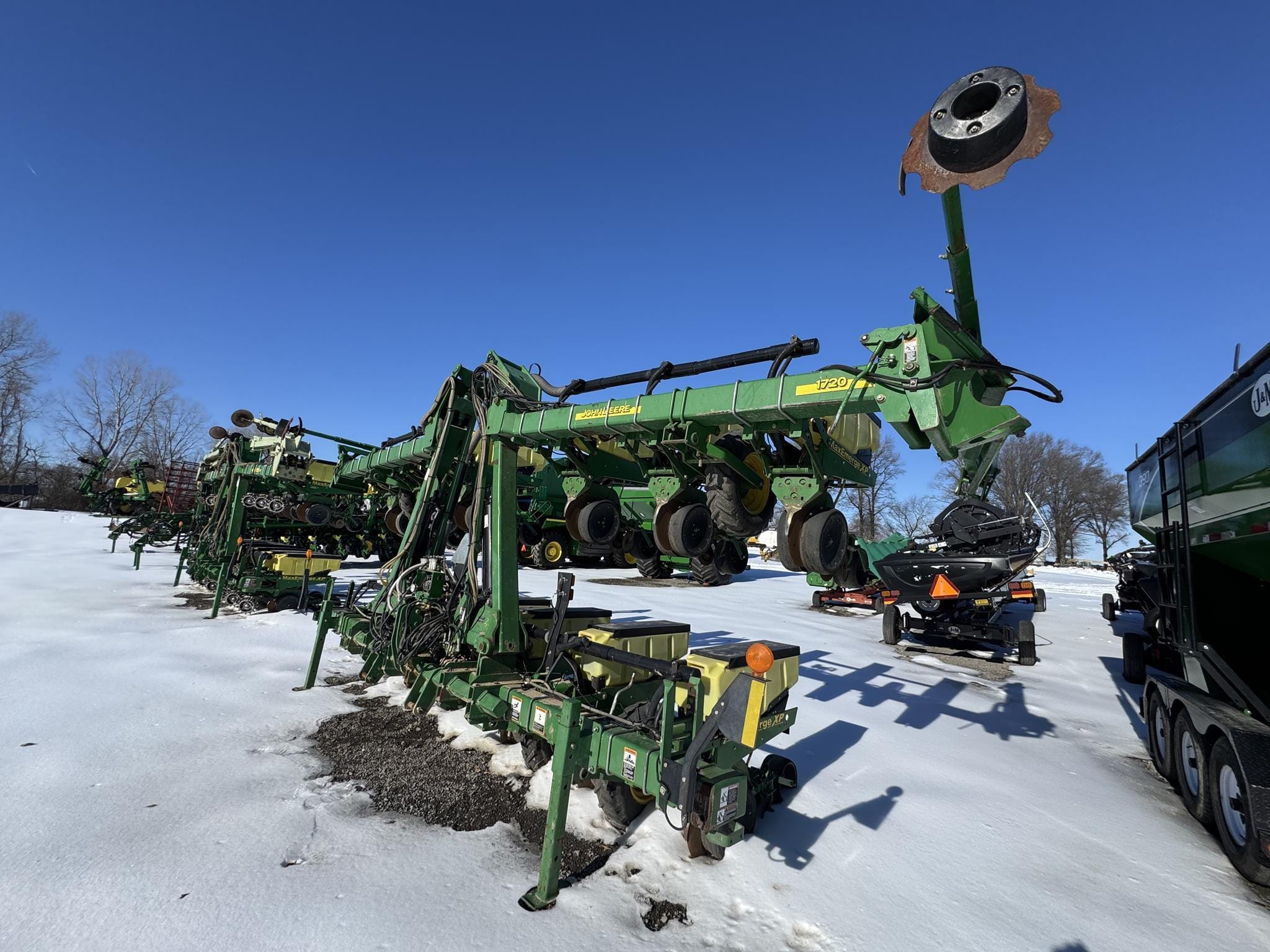 2008 John Deere 1720 Equipment Image0