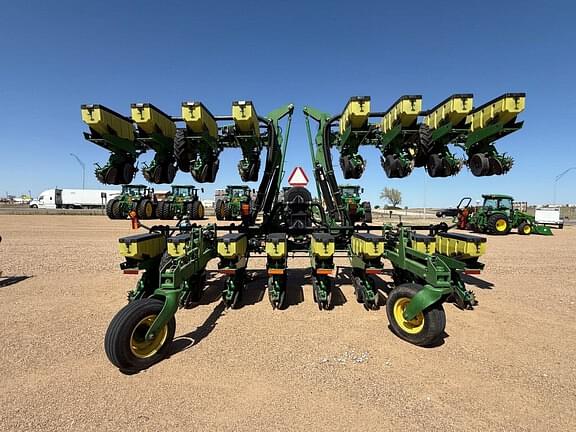Image of John Deere 1720 Primary image