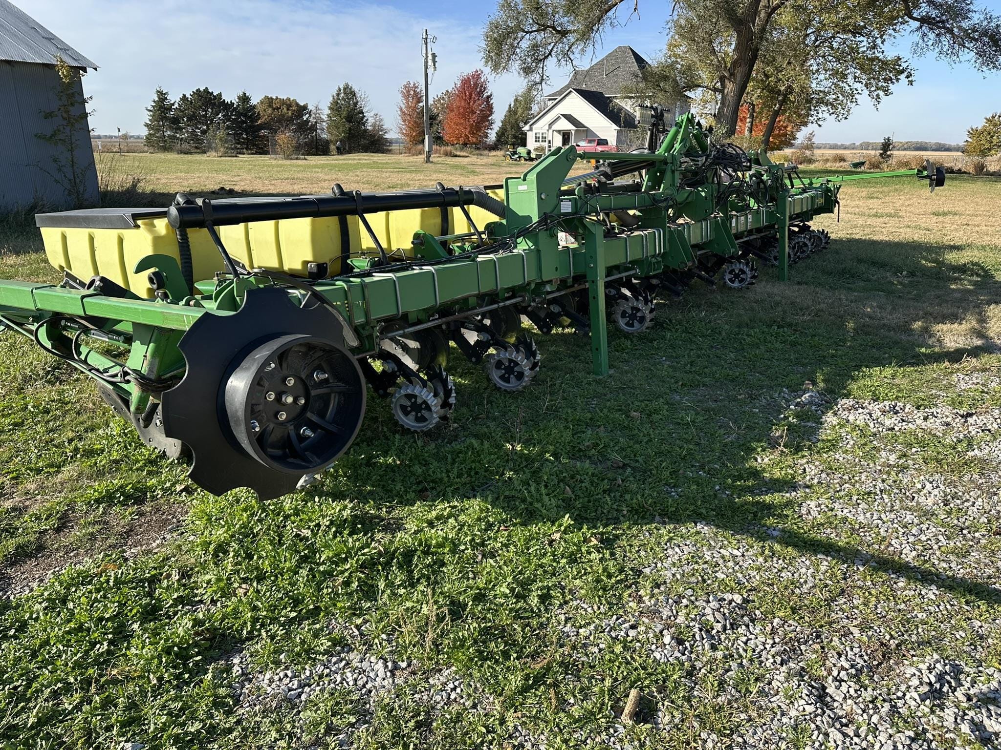 2008 John Deere 1720 Equipment Image0