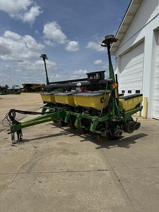 Image of John Deere 1750 equipment image 1