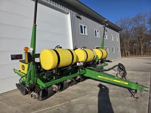 2008 John Deere 1750 Image