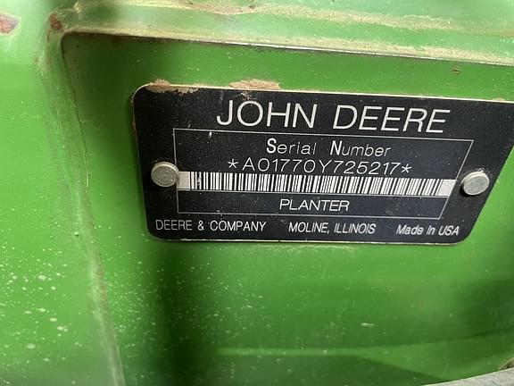 Image of John Deere 1770 equipment image 3