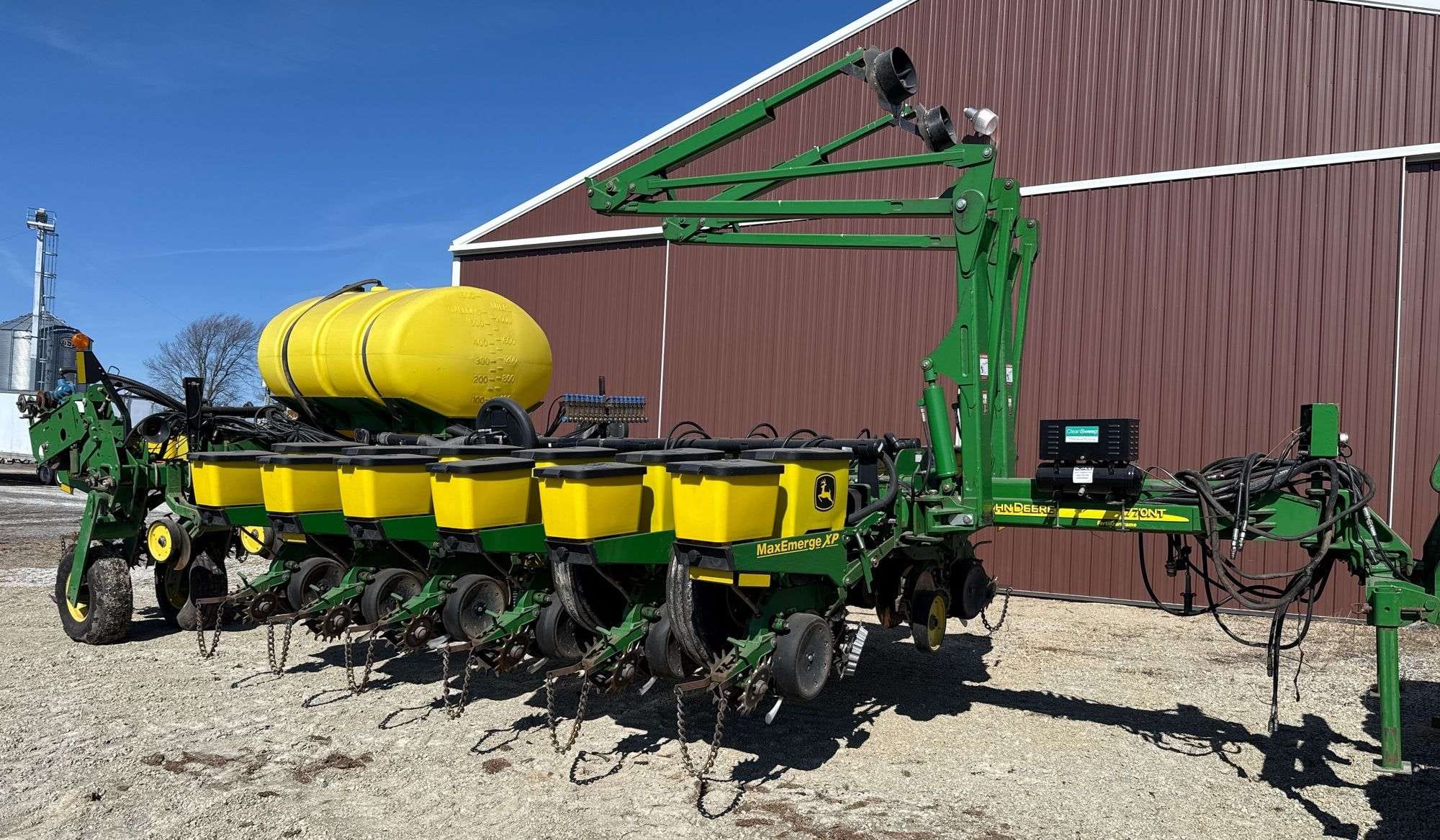 2008 John Deere 1770 Equipment Image0