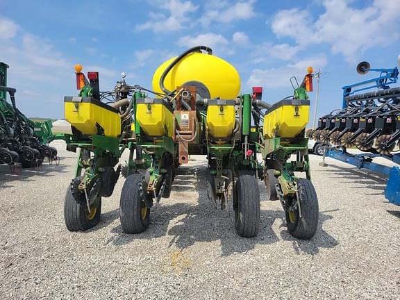 Image of John Deere 1770 equipment image 3