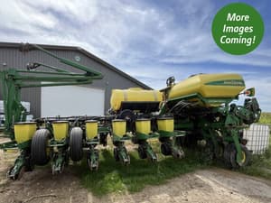 2008 John Deere 1770 Image