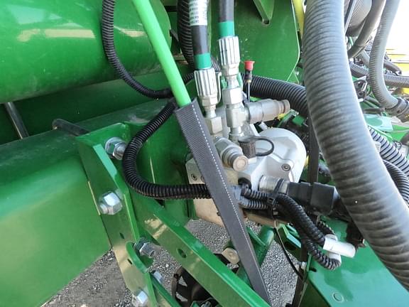 Main image John Deere 1770 16