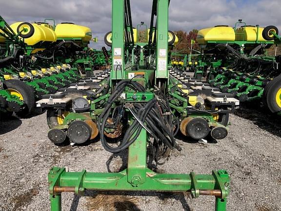 Image of John Deere 1770 Primary image