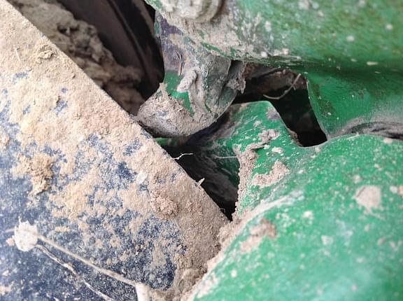 Image of John Deere 1790 equipment image 4