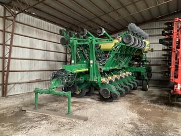 Main image John Deere 1790