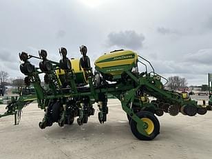 Main image John Deere 1790 11