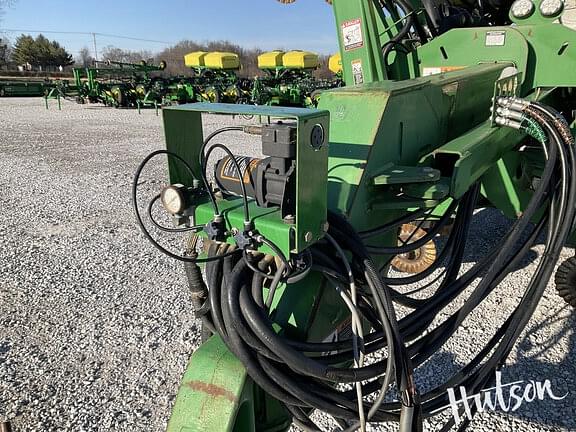 Image of John Deere 1790 equipment image 4