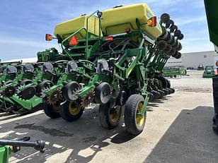 Main image John Deere 1790 16