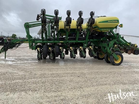 Image of John Deere 1790 equipment image 3
