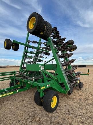 Image of John Deere 1890 equipment image 2