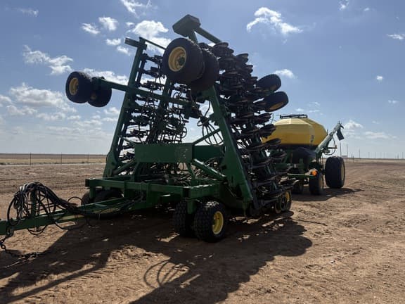 Image of John Deere 1890 Primary image