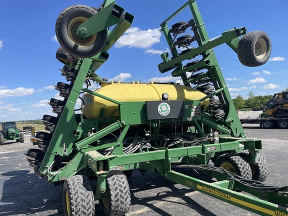 Image of John Deere 1990 equipment image 2