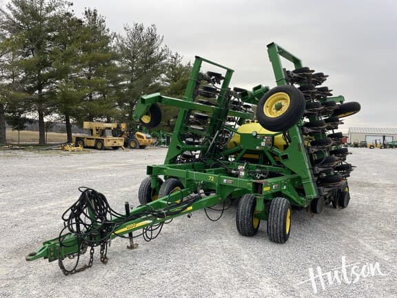 Image of John Deere 1990 equipment image 1