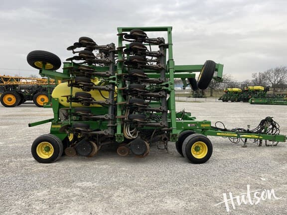 Image of John Deere 1990 equipment image 3