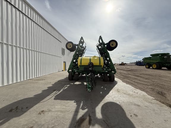 Image of John Deere 1990 equipment image 1