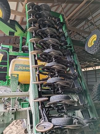 Image of John Deere 1990 equipment image 1