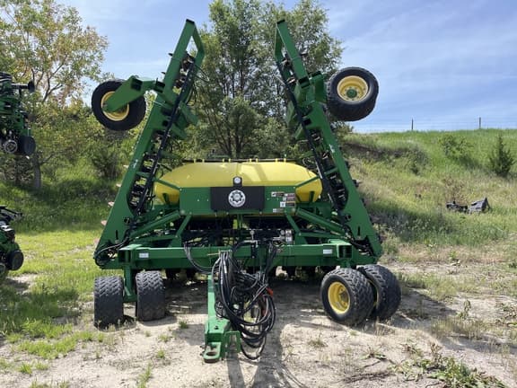 Image of John Deere 1990 equipment image 1