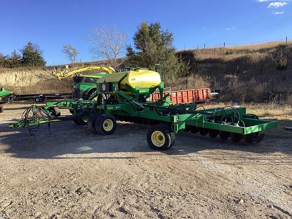 Image of John Deere 1990 equipment image 1