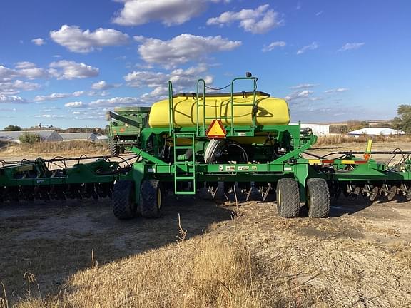 Image of John Deere 1990 equipment image 2