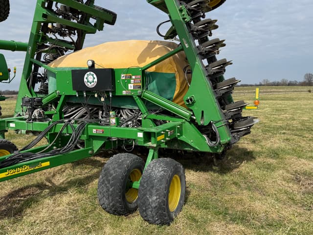 Image of John Deere 1990 equipment image 1