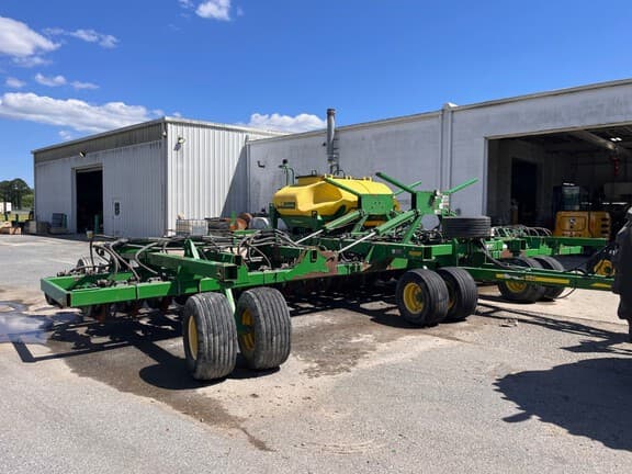 Image of John Deere 1990 equipment image 4