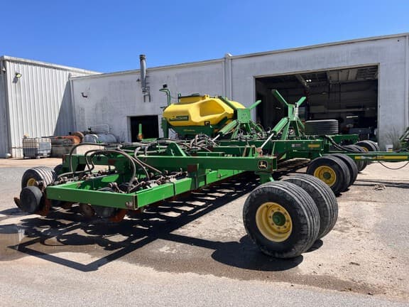 Image of John Deere 1990 equipment image 1