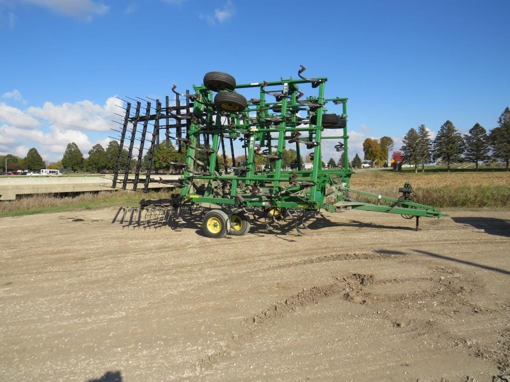 2008 John Deere 2210 Equipment Image0