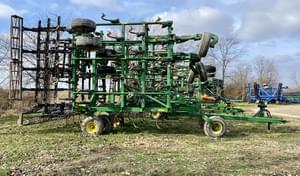 2008 John Deere 2210 Image