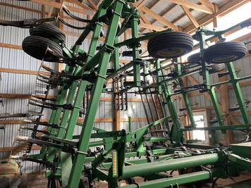 Main image John Deere 2210L