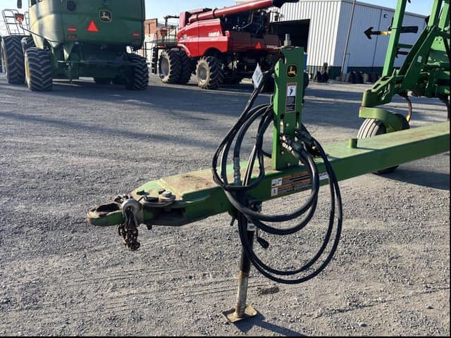 Image of John Deere 2210 equipment image 2