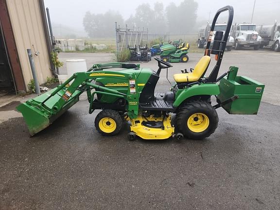 Image of John Deere 2305 Primary image