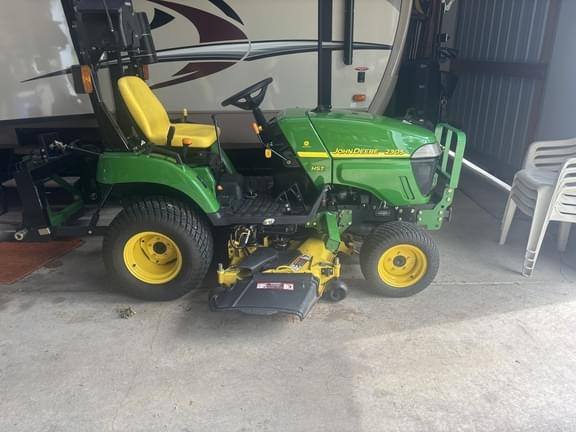 Image of John Deere 2305 Primary image