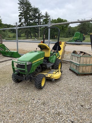2008 John Deere 2305 Equipment Image0