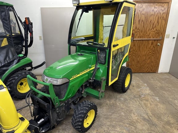Main image John Deere 2305