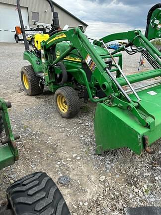 Image of John Deere 2305 equipment image 1