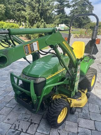 Image of John Deere 2305 Primary image