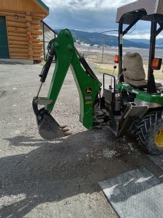 Image of John Deere 2305 Image 1