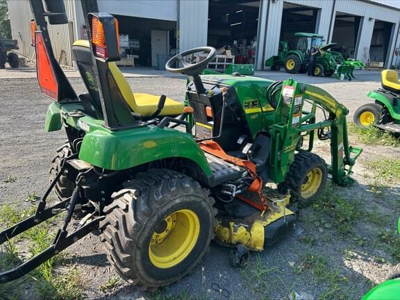 Image of John Deere 2305 equipment image 2