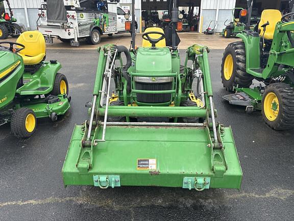 Image of John Deere 2305 equipment image 2