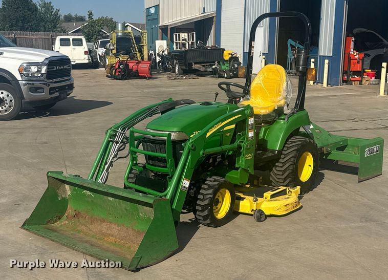 Image of John Deere 2305 Primary image