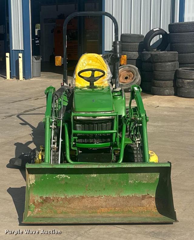 Image of John Deere 2305 equipment image 1