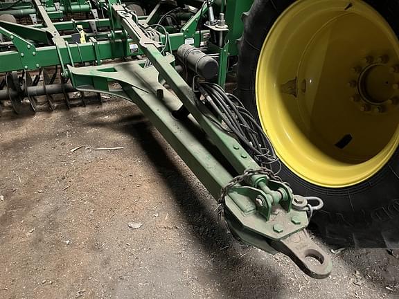 Image of John Deere 2310 equipment image 1