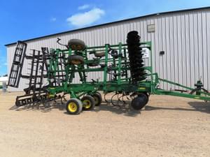 2008 John Deere 2310 Image