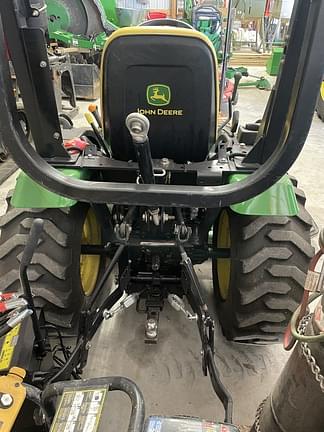 Image of John Deere 2320 equipment image 3